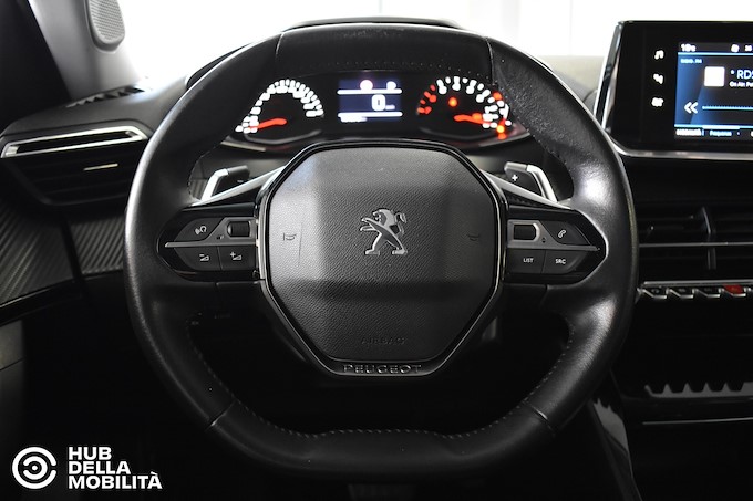 PEUGEOT 2008 BlueHDi 130 S&S EAT8 Allure